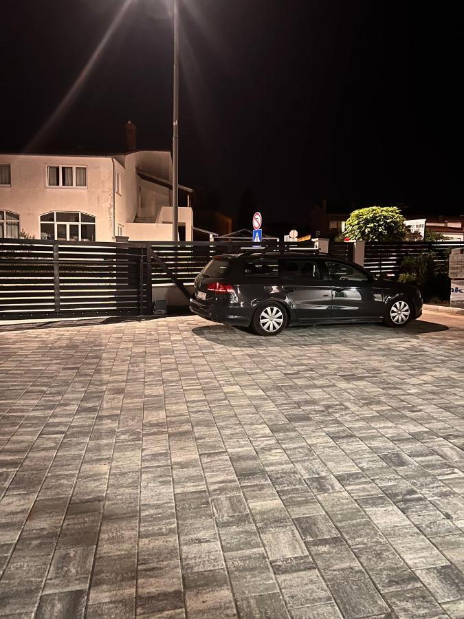 Villa Vida, Medulin - Bazen I Jacuzzi Exterior foto
